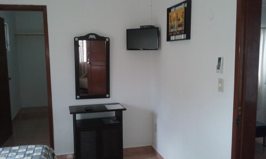 Room In Cancun Stadium Extérieur photo