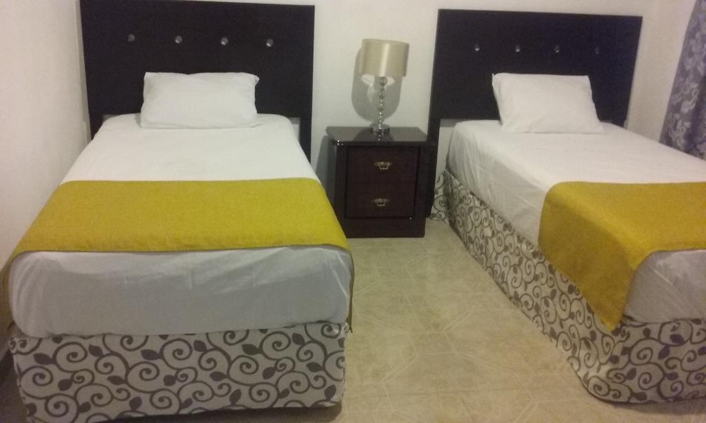 Room In Cancun Stadium Extérieur photo