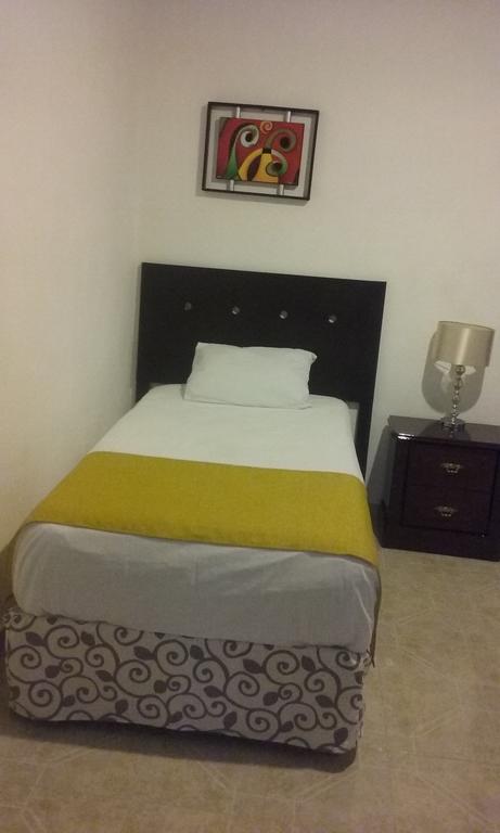 Room In Cancun Stadium Extérieur photo