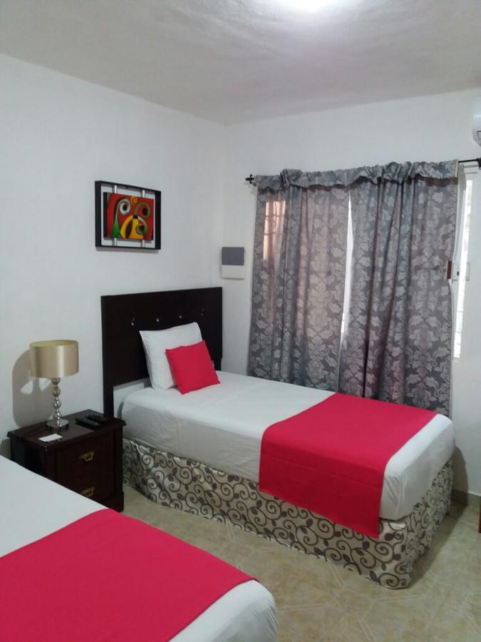 Room In Cancun Stadium Extérieur photo